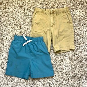 Two pair size 6 crewcuts boys shorts